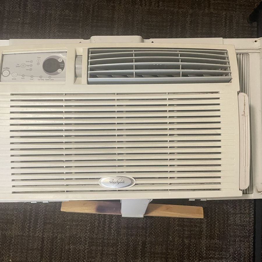 Window AC Unit
