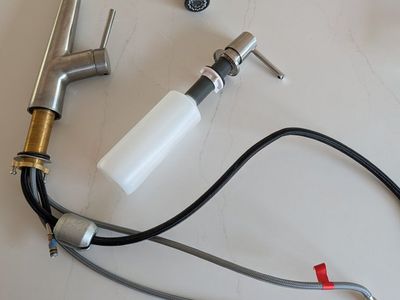 Hansgrohe Lacuna Pull-Down Kitchen Faucet item # 1248417