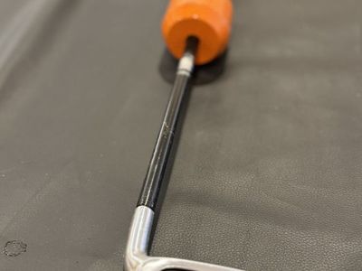 Momentus golf weighted club