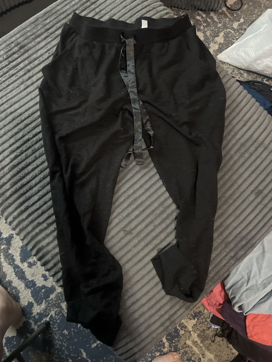 FN by Flora Nikrooz Black Joggers Sweatpants Size L/G