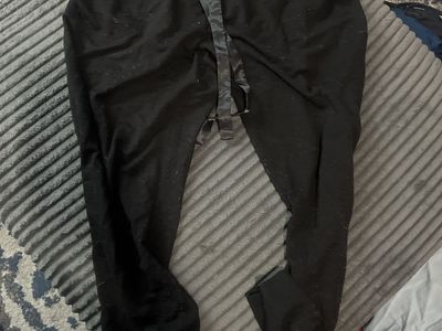 FN by Flora Nikrooz Black Joggers Sweatpants Size L/G