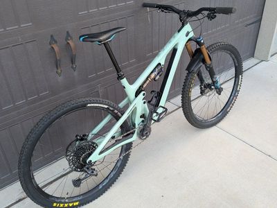 Yeti SB140 Large