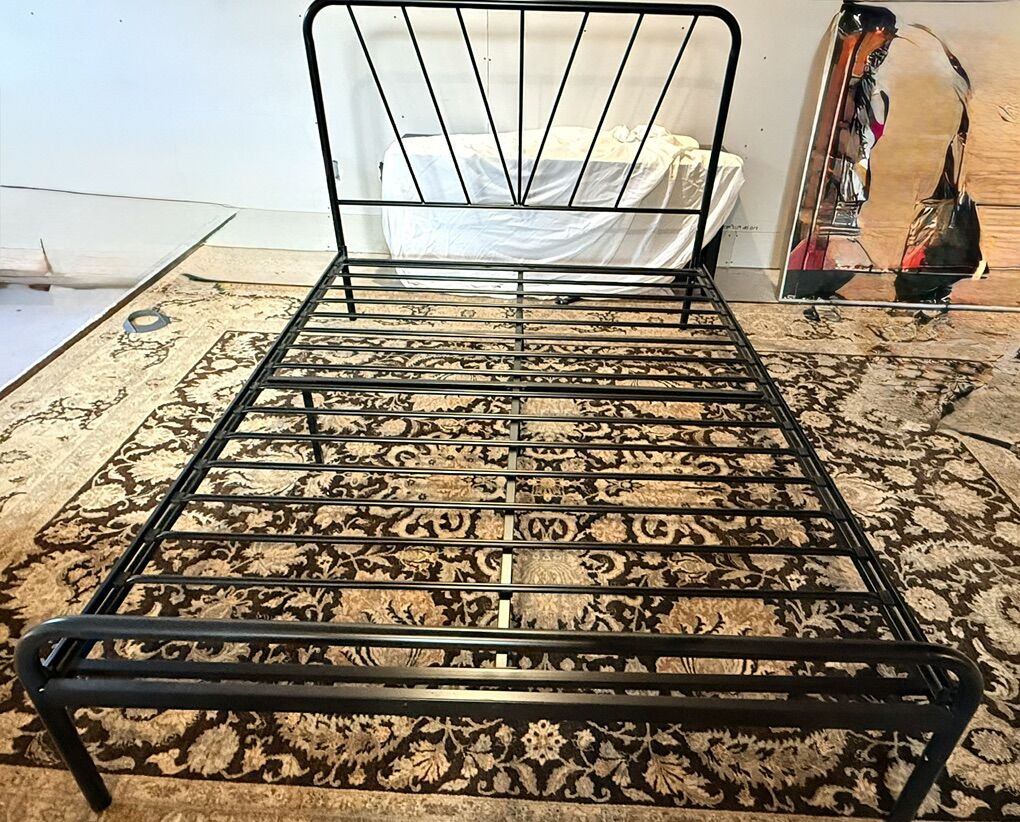 Full Size Black Metal Platform Bed Frame
