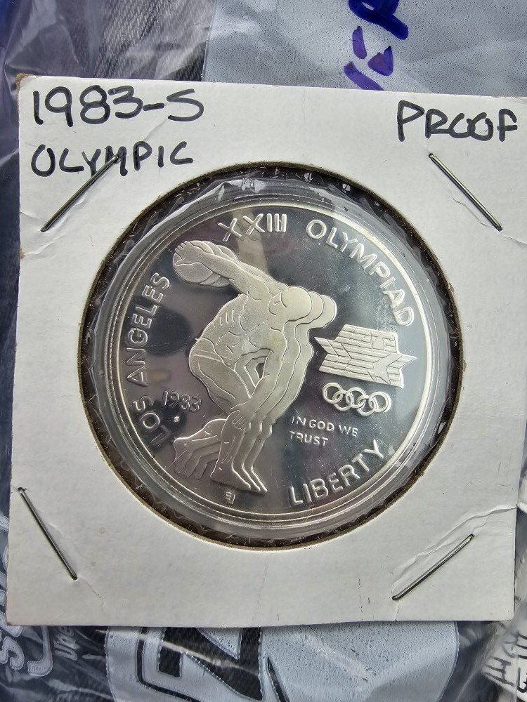 1982 Olympic 1 oz silver coin