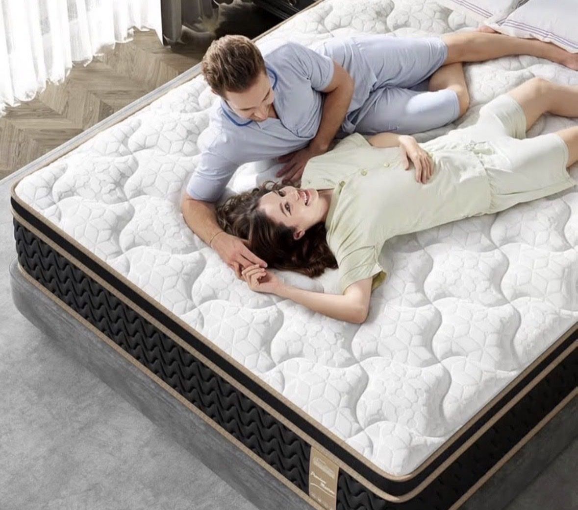 King Mattress- Hybrid- New
