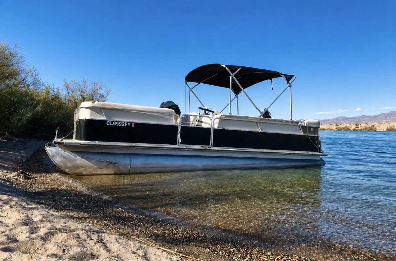2005 Sylvan Mirage 8522 – 22’ Pontoon Boat – $8,000