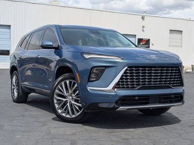 2025 Buick Enclave Avenir