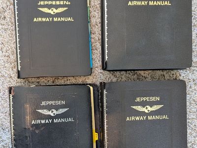 Jeppesen Airway Manual Binders - Set of 4