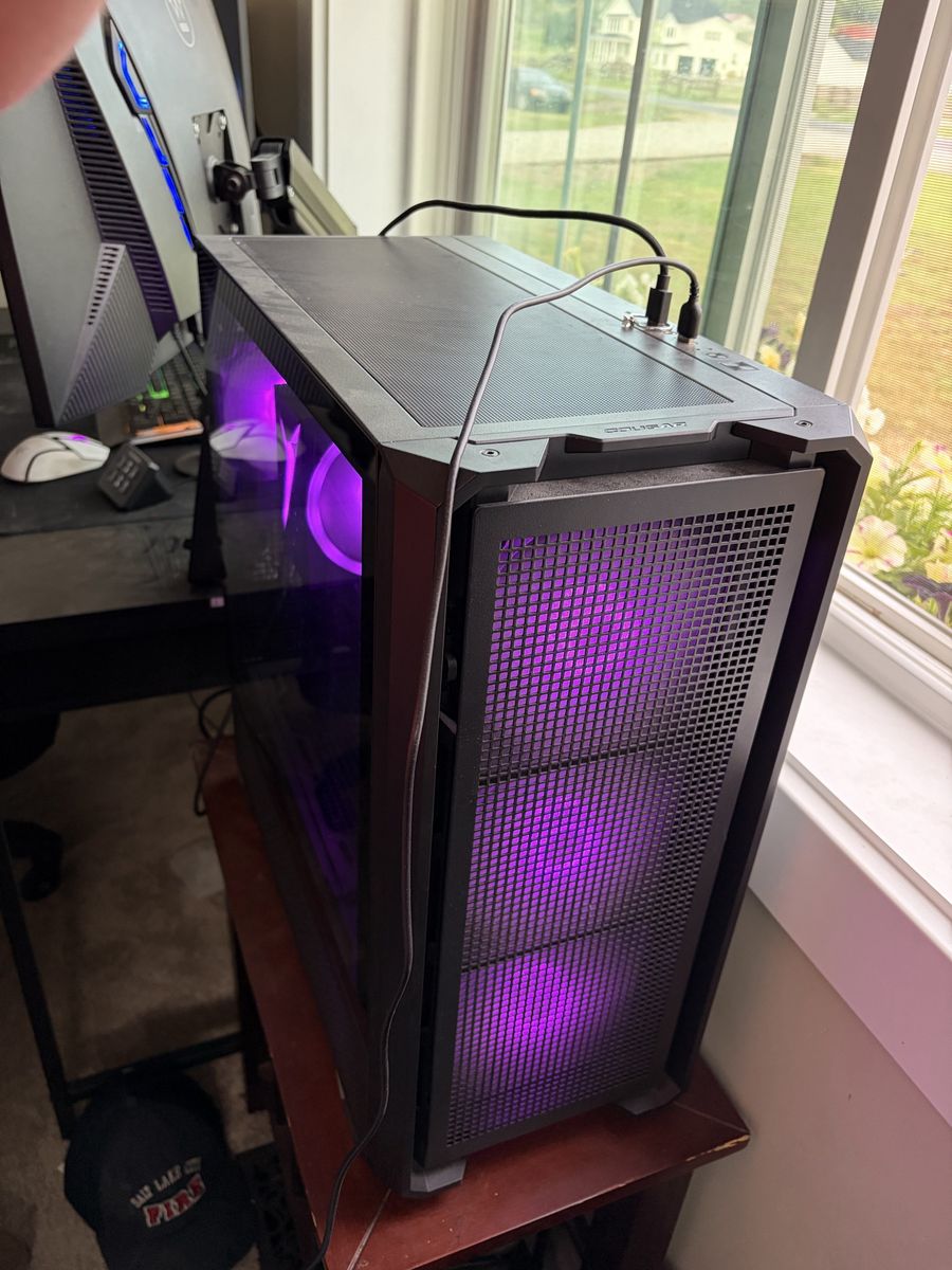 PC gaming set up