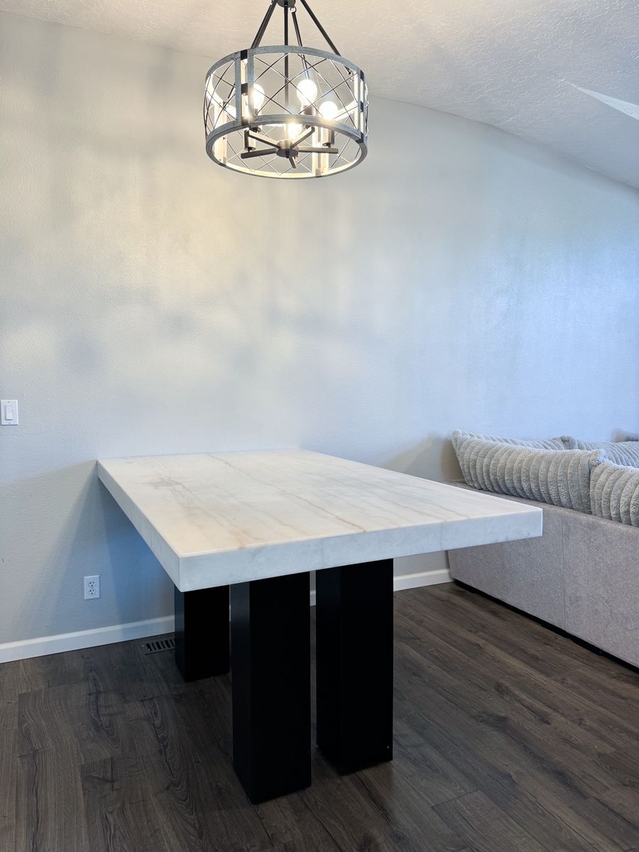 Kitchen table