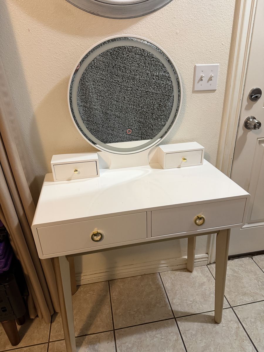 Beautiful Small Vanity