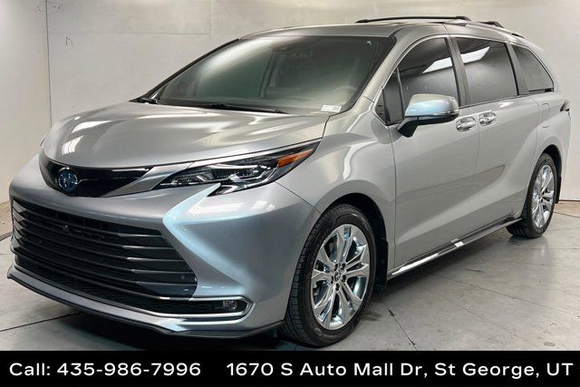 2024 Toyota Sienna Platinum 7-Passenger