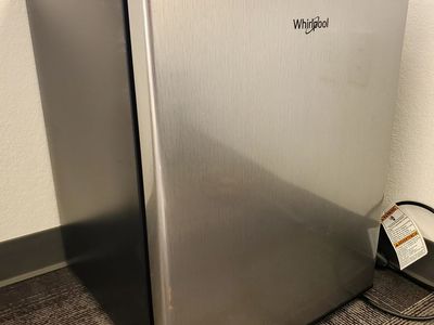 2.7 Cubic ft Mini Refrigerator