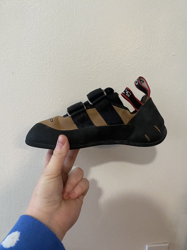 5.10 Anasazi Climbing Shoes Womens 6.5