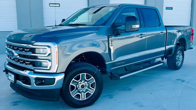 2026 Ford F-350 Super Duty Lariat