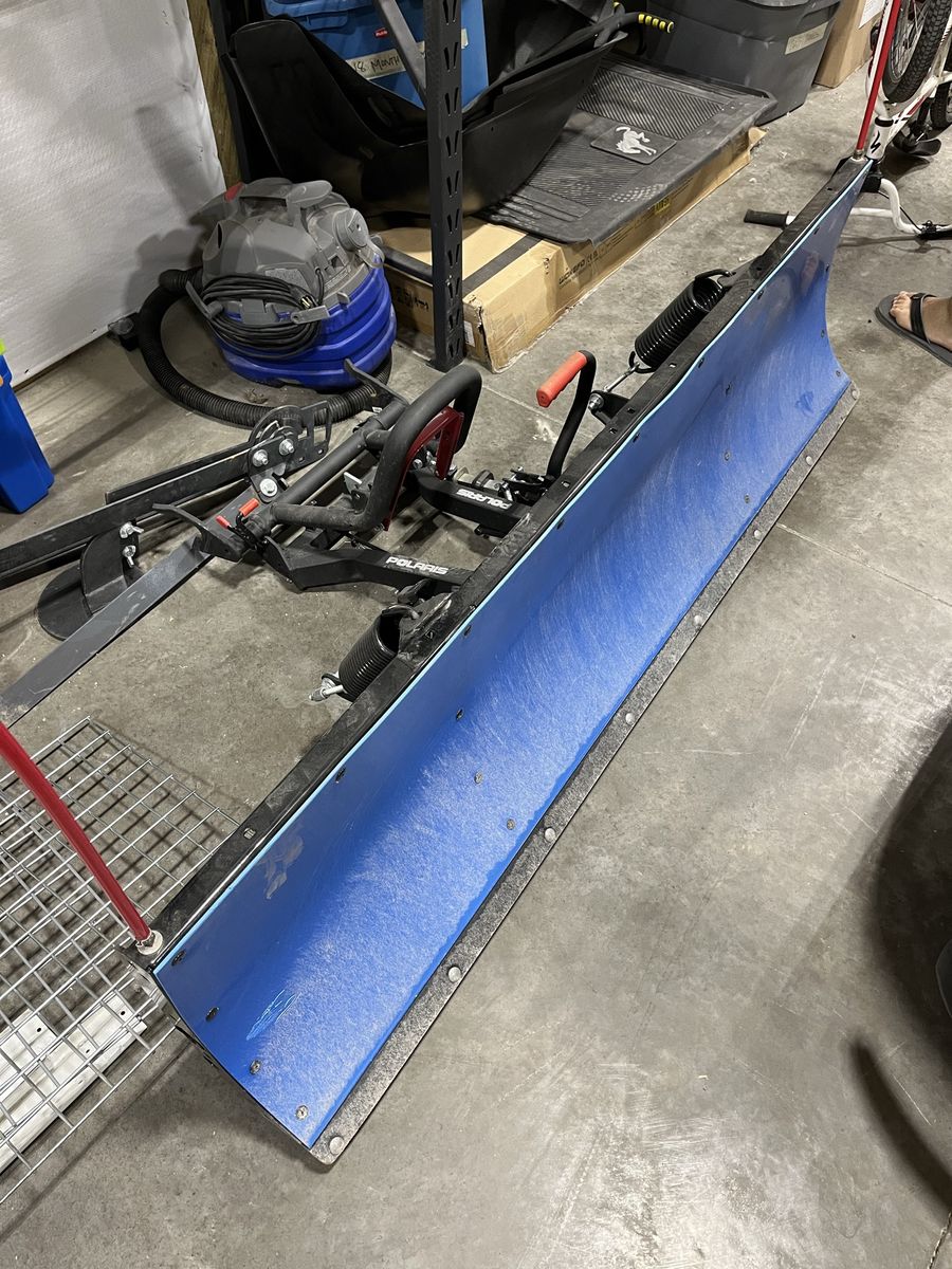 Polaris glacier pro HD snow plow attatcent