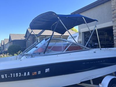 2002 Bayliner 19FT Open Bow Boat w/ Trailer, Fish Finder, Easy Troll, Bimini Top