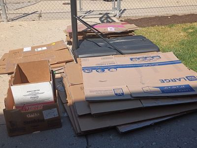 Free Moving Boxes