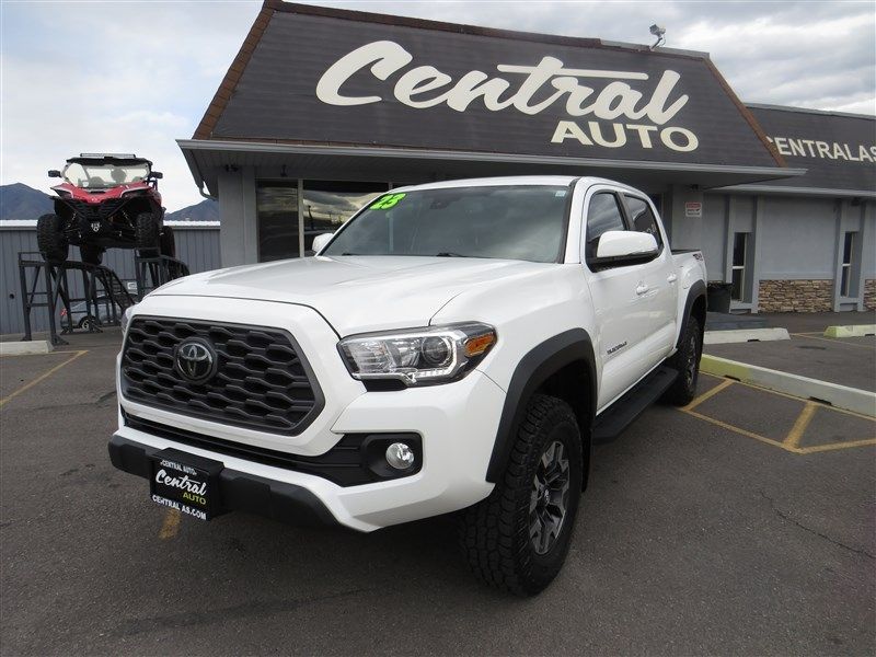 2023 Toyota Tacoma TRD Off-Road