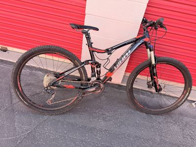 Full suspension giant