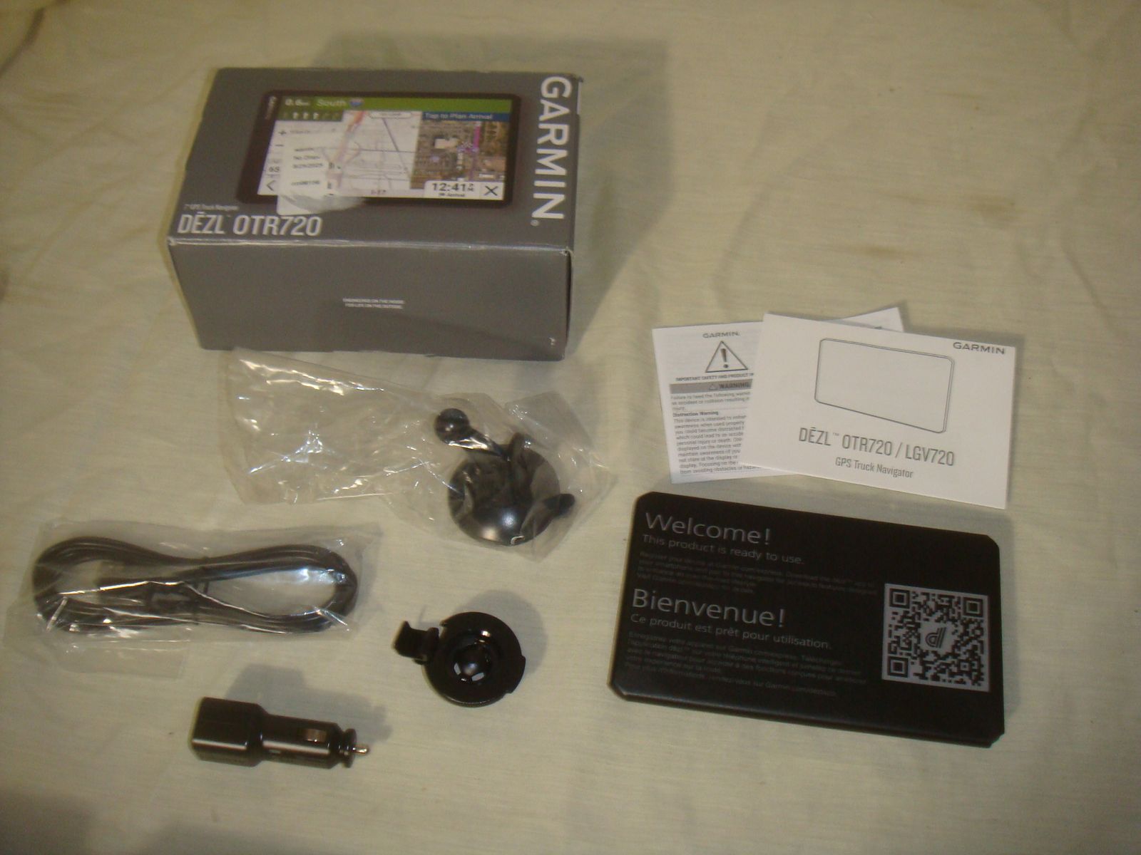 GARMIN OTR720 LARGE 7" GPS TRUCK NAVIGATOR  010-02924-00