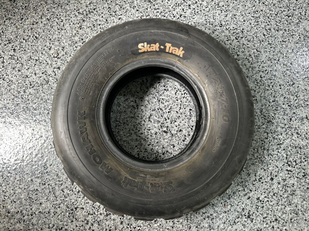Skat-Trak Mohawk Tire