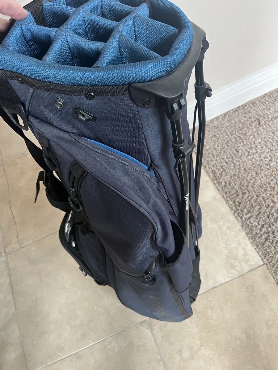 TaylorMade Golf Flextech Stand Bag Navy
