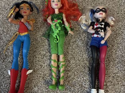 DC dolls