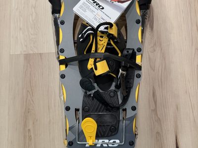 Aptrex small snowshoe set with poles