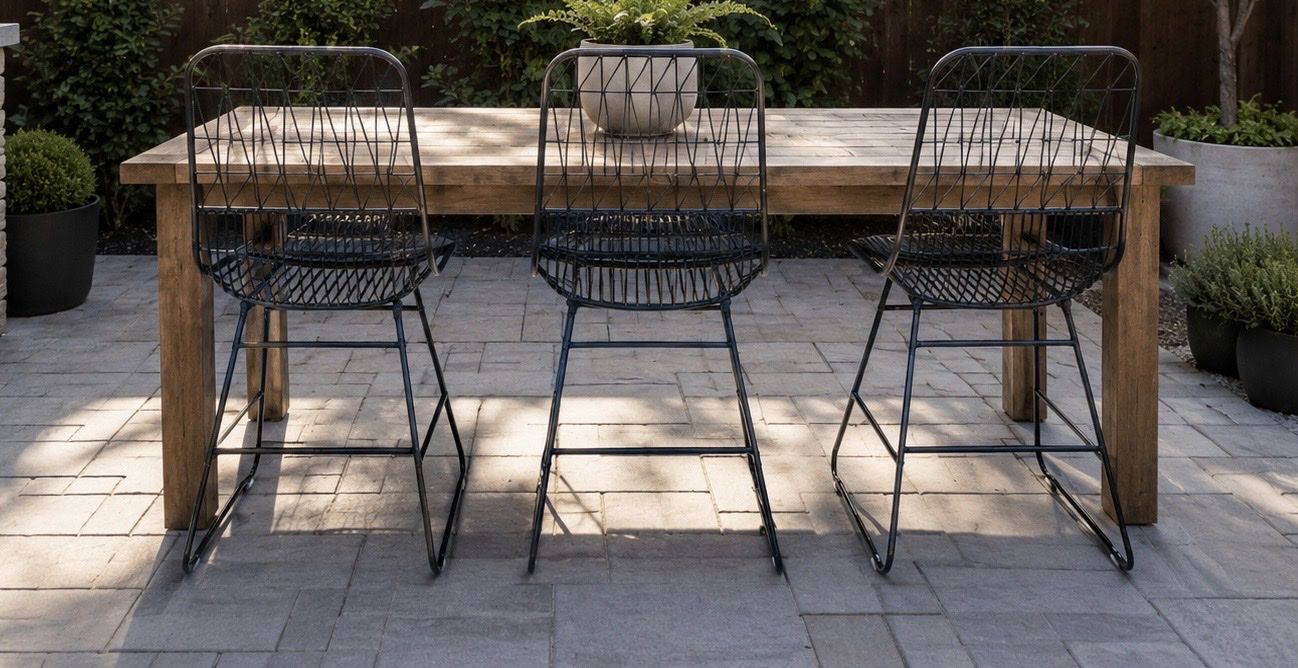 Set of 3 Black Metal Wire Counter Height Bar Stools for Patio/Outdoor Dining