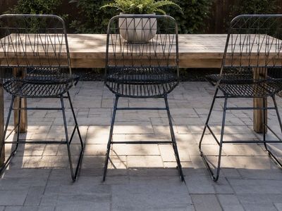 Set of 3 Black Metal Wire Counter Height Bar Stools for Patio/Outdoor Dining