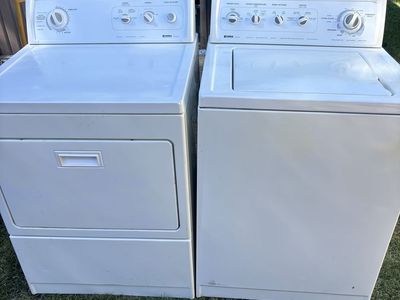 Kenmore White Washer and Gas Dryer