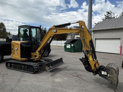40 Class Mini Excavator Rental – 4 Ton Digging Power for Dirt, Trenching and Site Prep