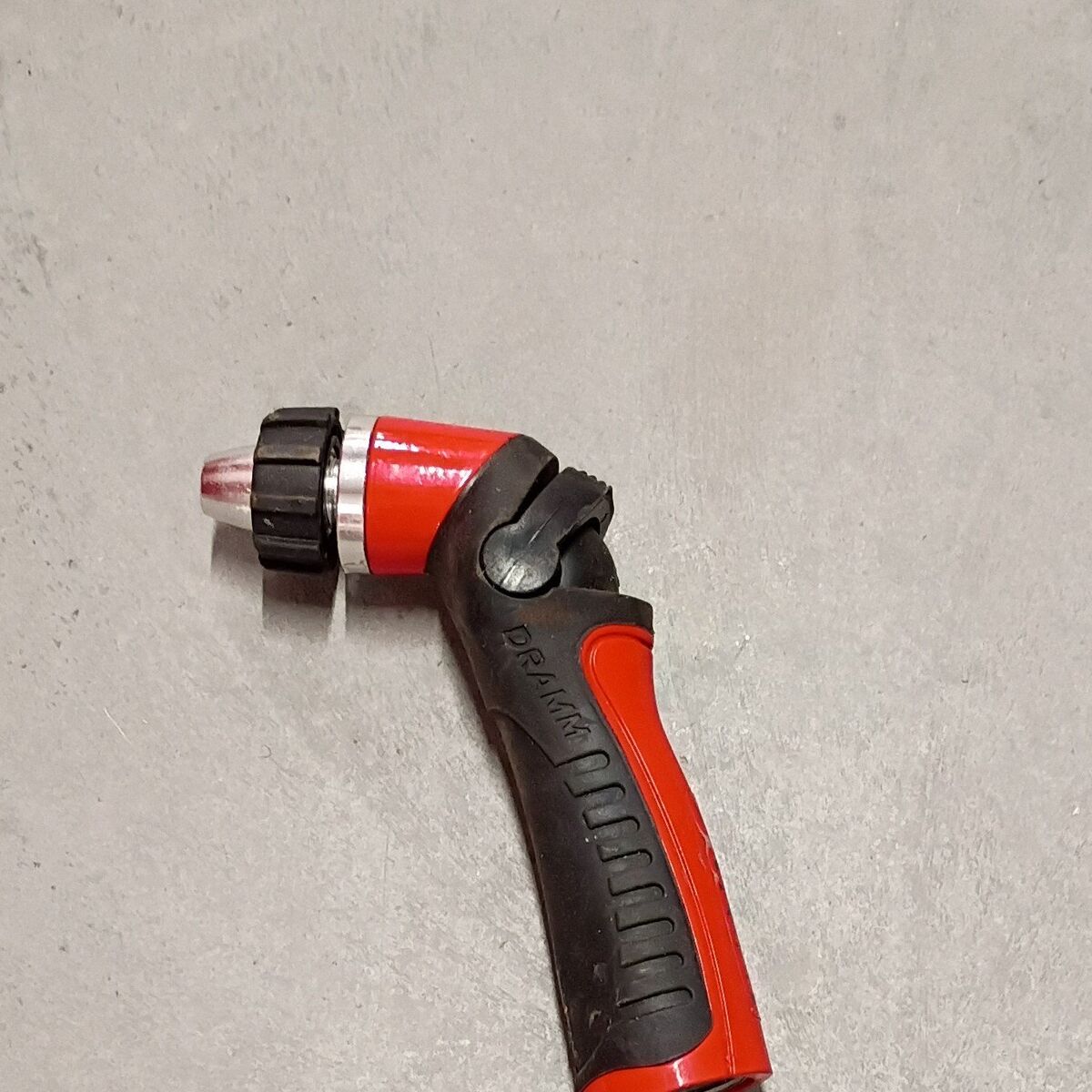 Garden hose sprayer
