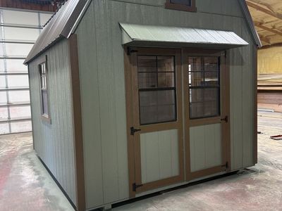 Tiny cabin