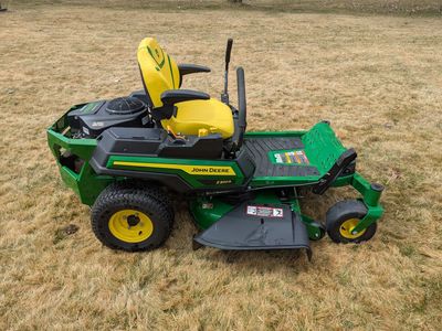 2024 John Deere Z320R zero-turn mower w/ mulch, 2027 warranty