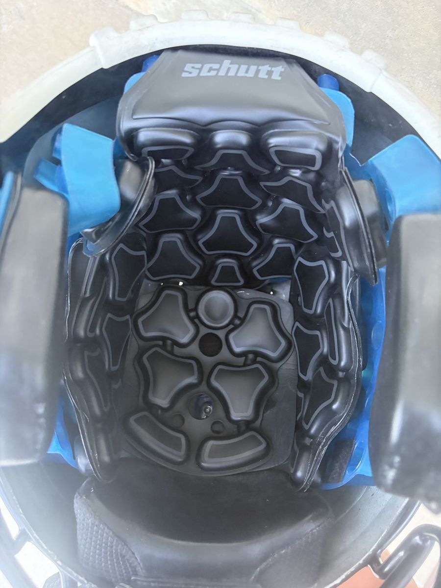 Main image 4