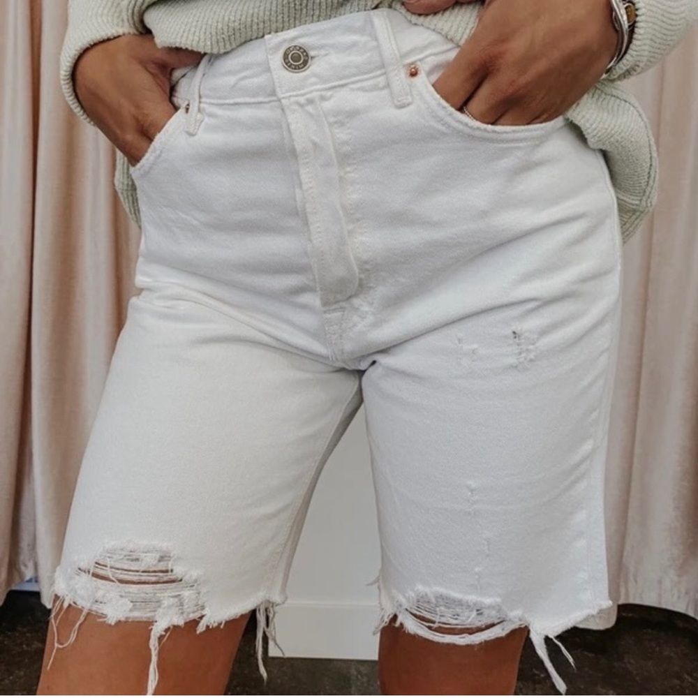 GRLFRND White Bermuda Shorts Size 29