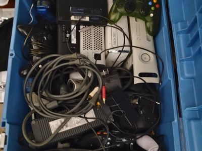 older game game systems controllers and 42 plus games PS3 & PS4, PS2, PS1, WII, Xbox, Xbox360