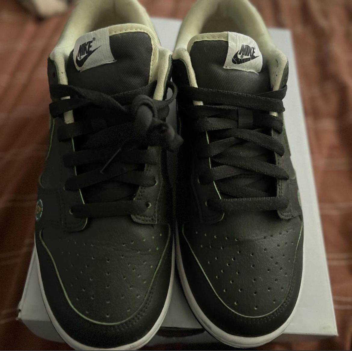 Nike Dunk Low 'avocado'