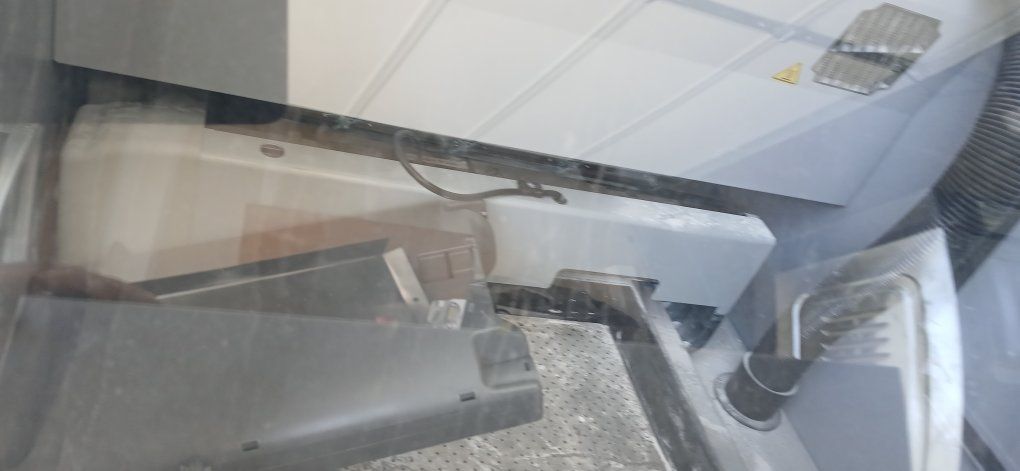 Main image 3