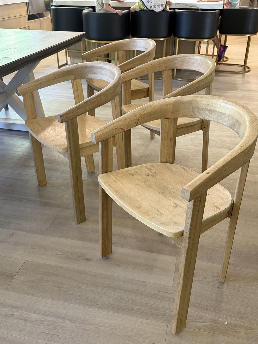 Set of 4 target chairs