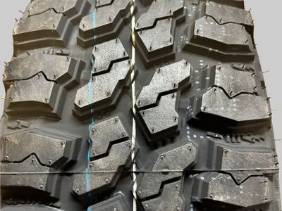 2 THUNDERER TRAC GRIP M/T BSW LT 235 75 15 104/101Q LRC 6 PLY MUD TIRE TH2467