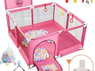 Joystone playpen with balls