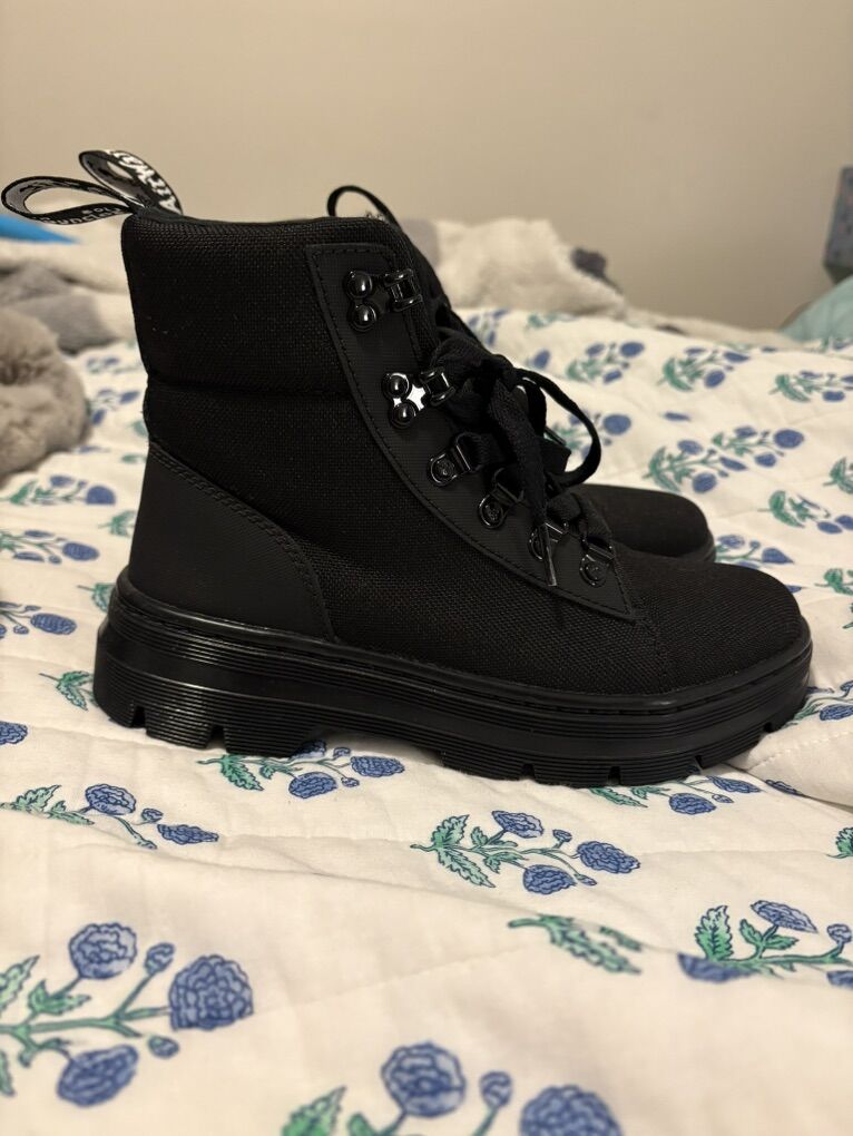 Doc Marten's Combs Boots