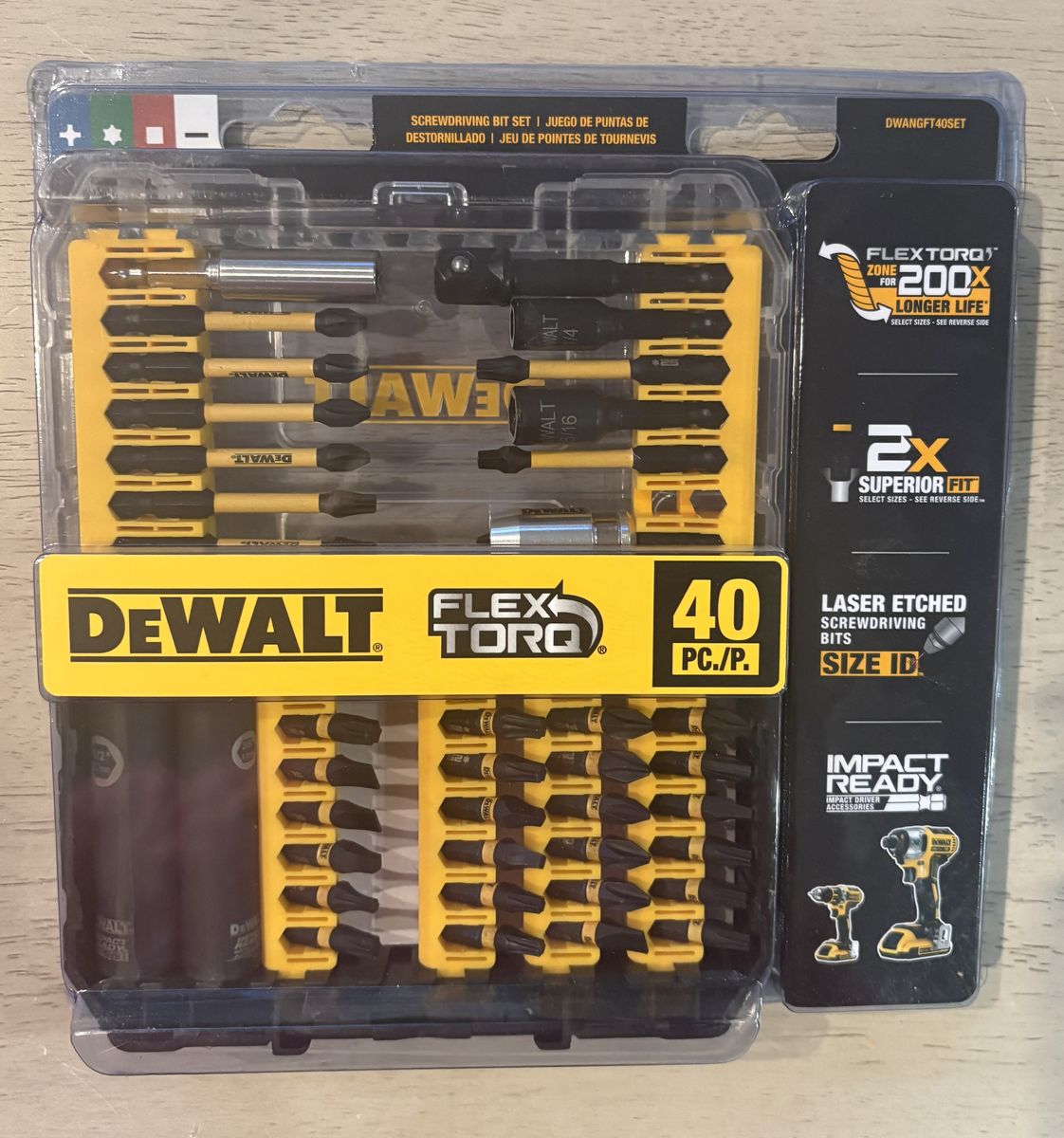 NEW 40 Piece DEWALT FlexTorq 1/4-in x Impact Driver Bit Set