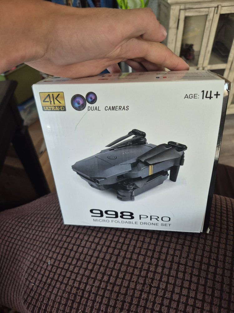 998 PRO 4K UHD Micro Foldable Drone with Dual Cameras & WiFi FPV - Age 14+