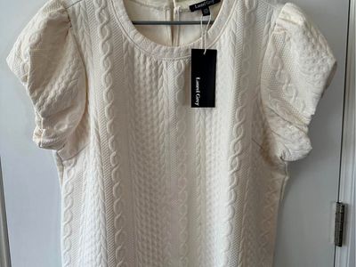 NWT Ivory Cable Knit Textured XXL Top