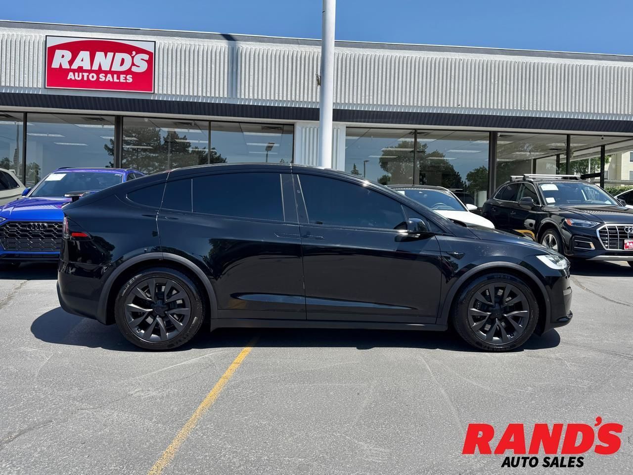 2022 Tesla Model X Base