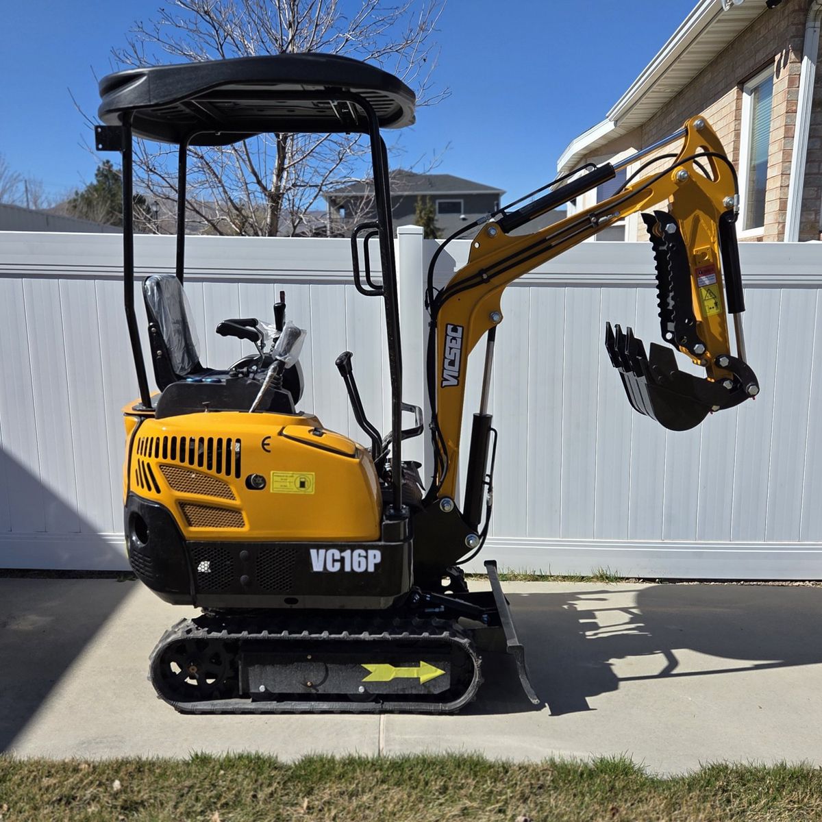 Vicsec vc16p-y mini excavator
